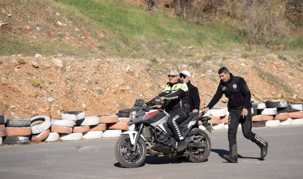 Muğla’da Motosikletli Trafik Polisi (Şahin) Eğitimi Tamamlandı 6
